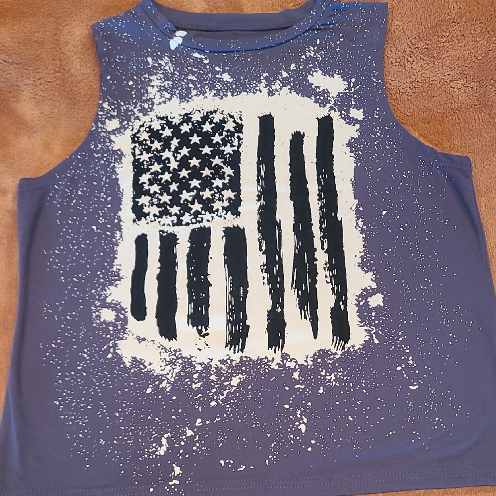 SHEIN Gray Tank Top with Dripping Flag Design - Picture 1 of 3